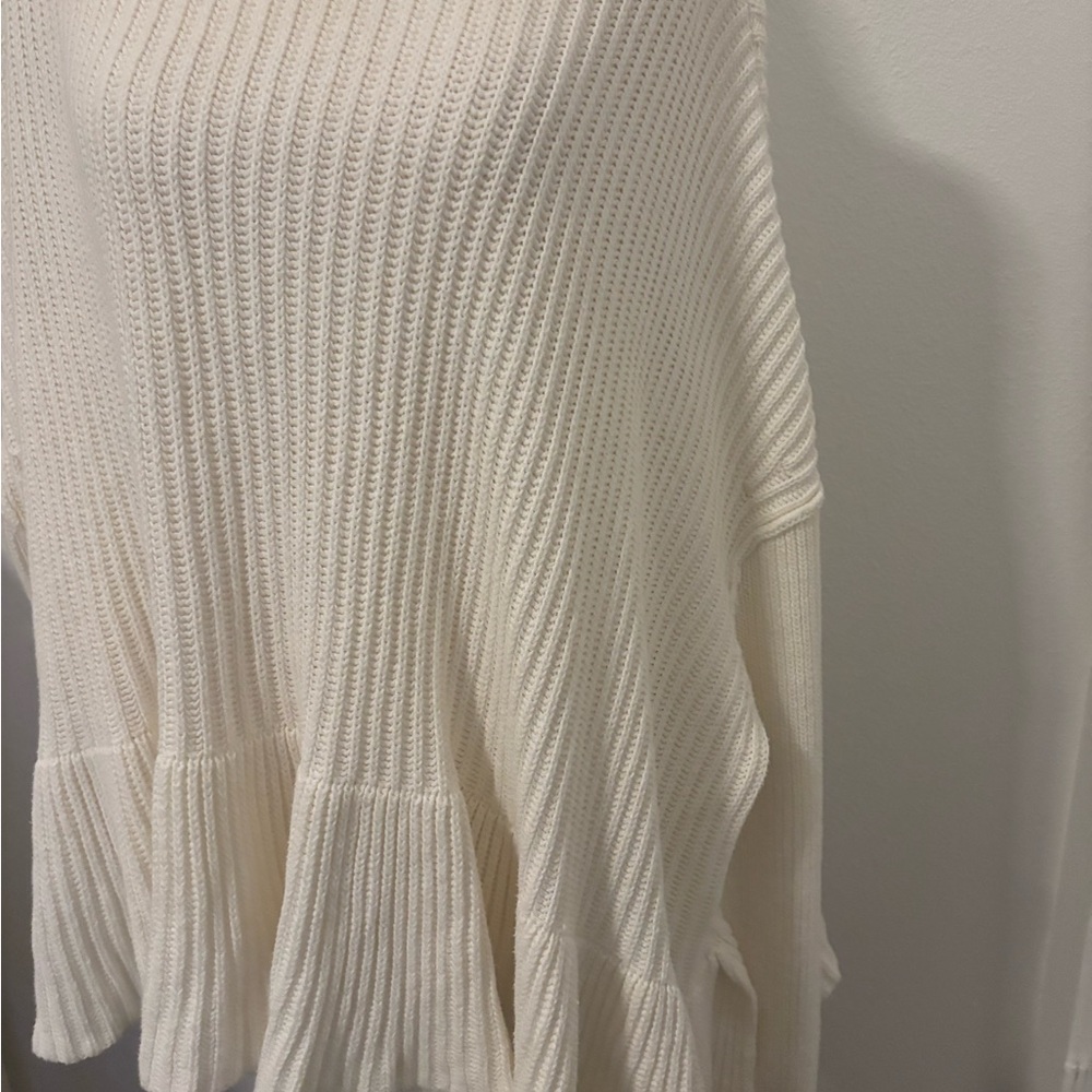 Free People Eclectic Cozy Sweater Beautiful Ruffled Bottom Roomy Fit Final Sale - Picture 5 of 10